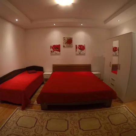 Una Downtown Apartment *